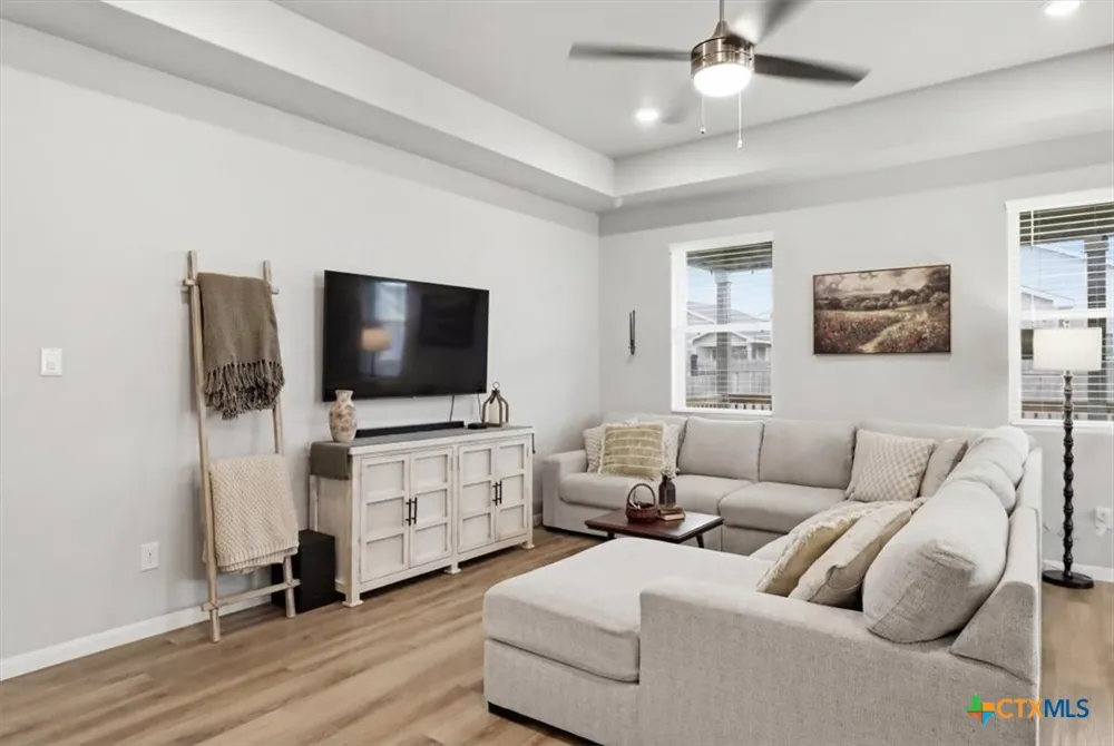 3517 Tripps Place Seguin, TX 78155