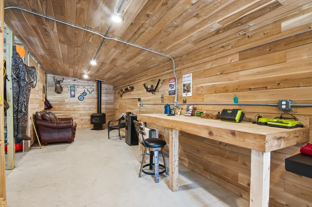 11215 Appleridge Trail Helena Township, MI 49612