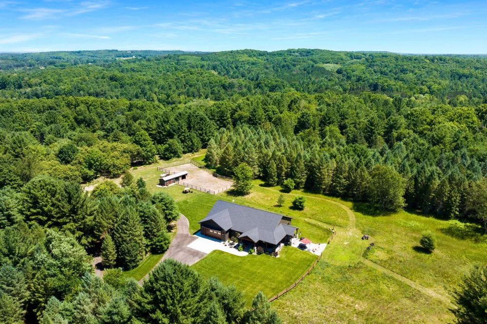 11215 Appleridge Trail Helena Township, MI 49612