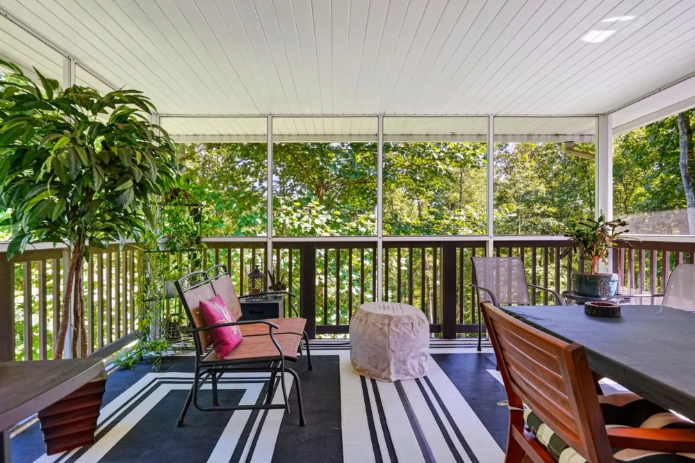 45 Point Pl Monterey, TN 38574
