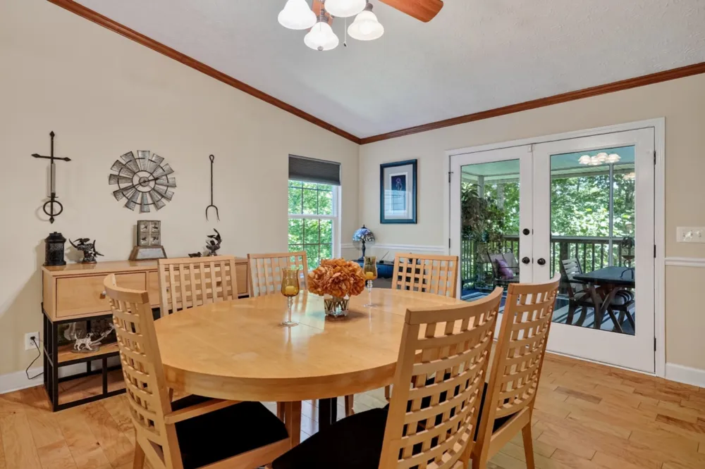 45 Point Pl Monterey, TN 38574