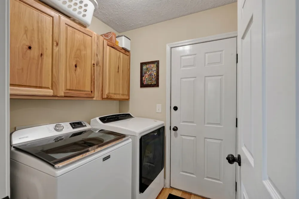 45 Point Pl Monterey, TN 38574