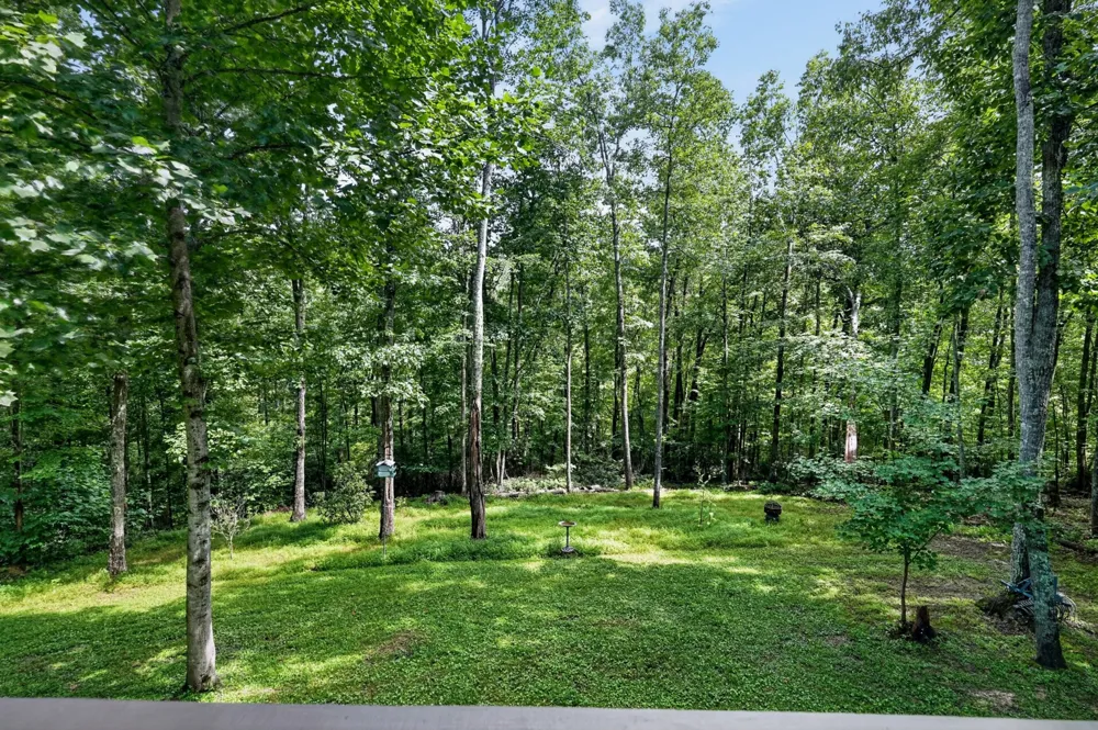 45 Point Pl Monterey, TN 38574