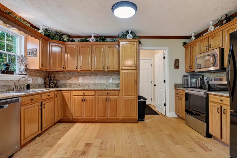 45 Point Pl Monterey, TN 38574