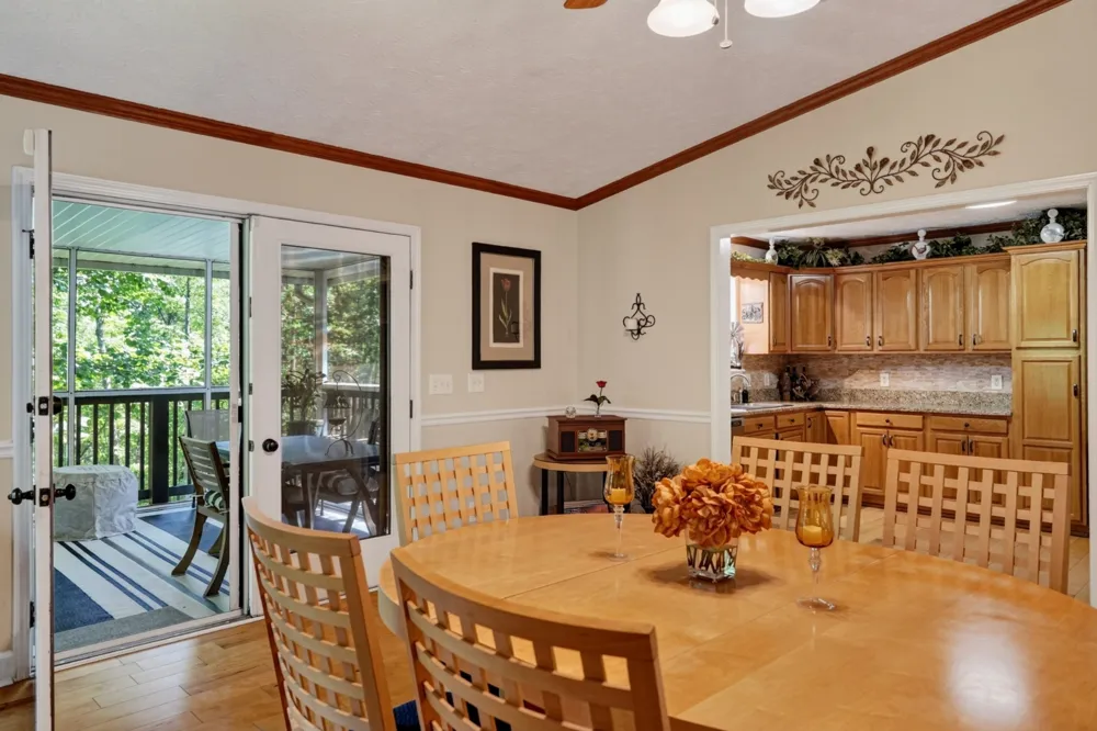 45 Point Pl Monterey, TN 38574