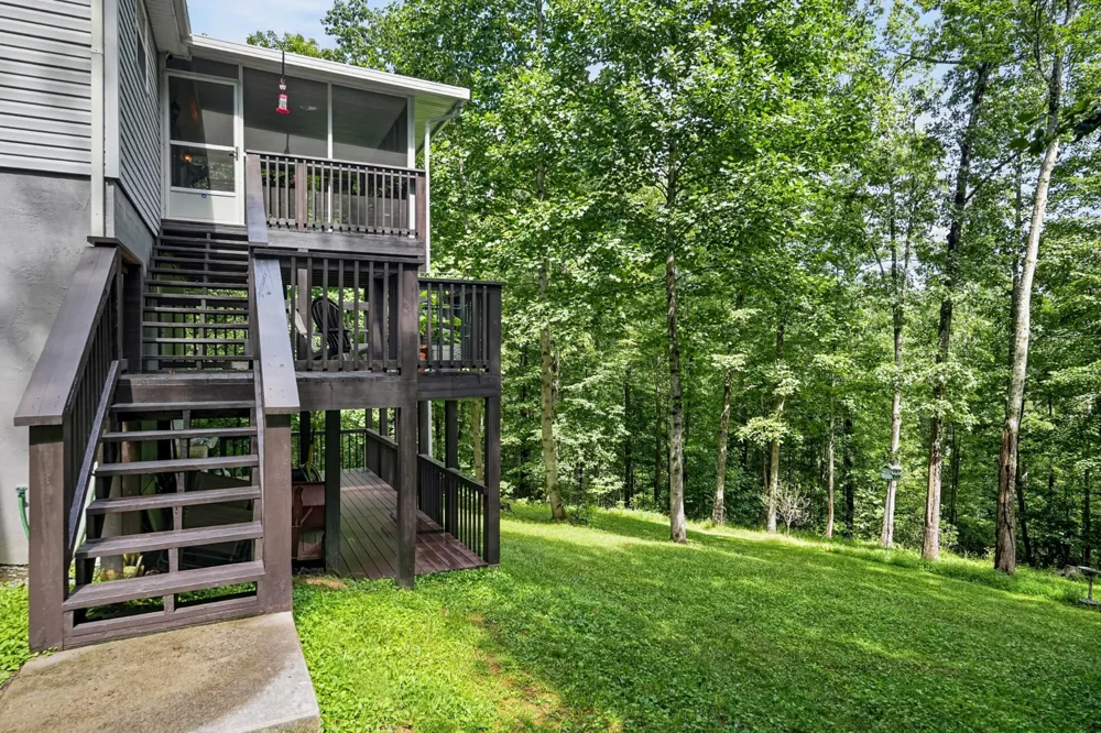 45 Point Pl Monterey, TN 38574