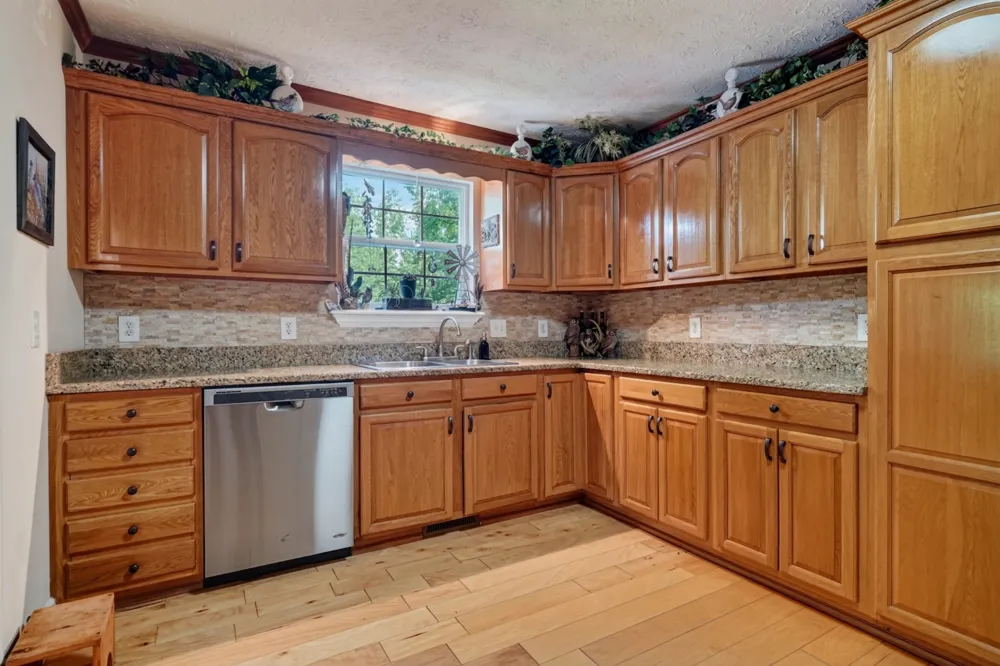 45 Point Pl Monterey, TN 38574
