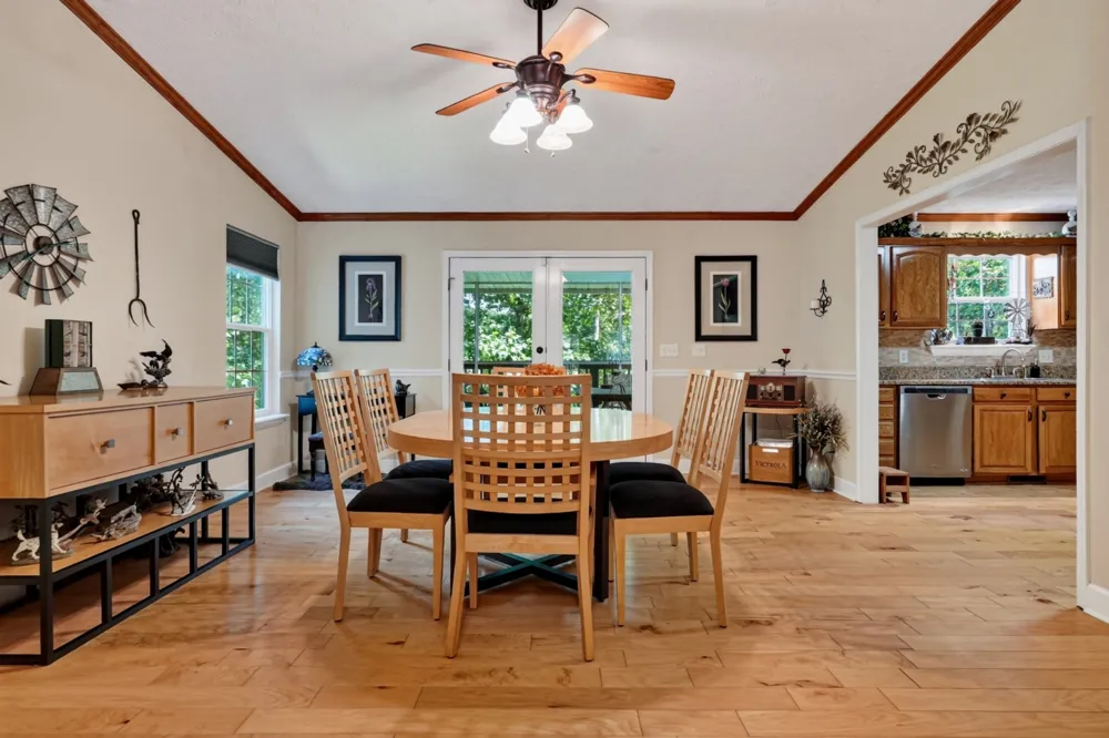 45 Point Pl Monterey, TN 38574