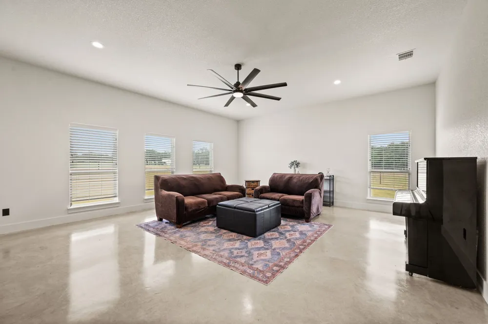 151 Lakota Drive Bridgeport, TX 76426