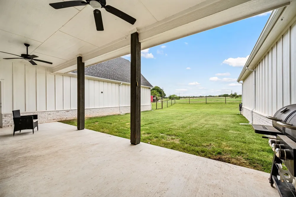 151 Lakota Drive Bridgeport, TX 76426