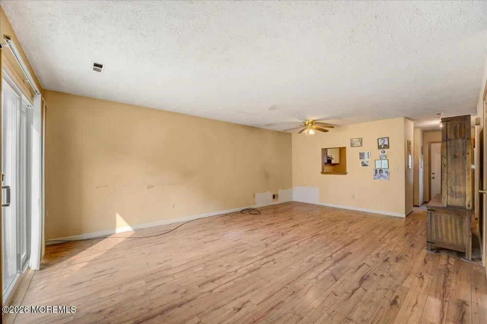 101 Joan Court Jackson, NJ 08527