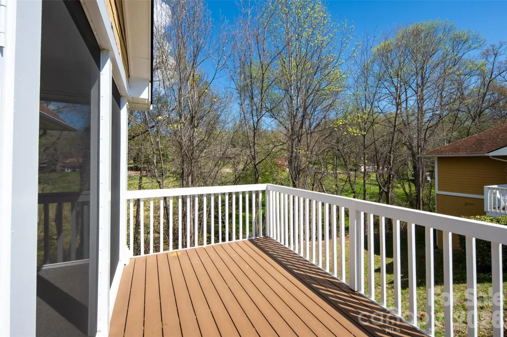803 Woodlea Court Asheville, NC 28806
