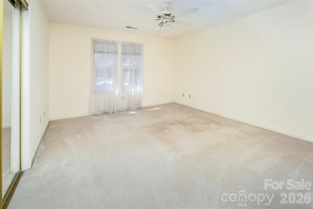803 Woodlea Court Asheville, NC 28806