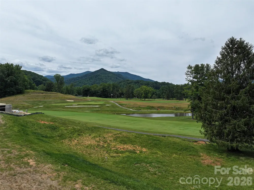 110 Farmer Branch Lane #8 Waynesville, NC 28786