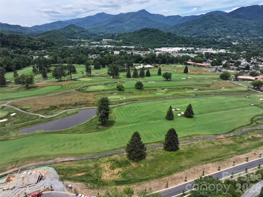 110 Farmer Branch Lane #8 Waynesville, NC 28786