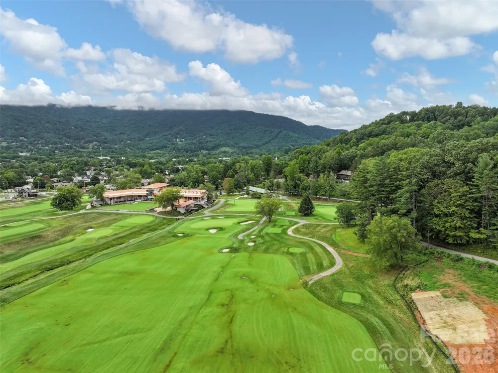 110 Farmer Branch Lane #8 Waynesville, NC 28786