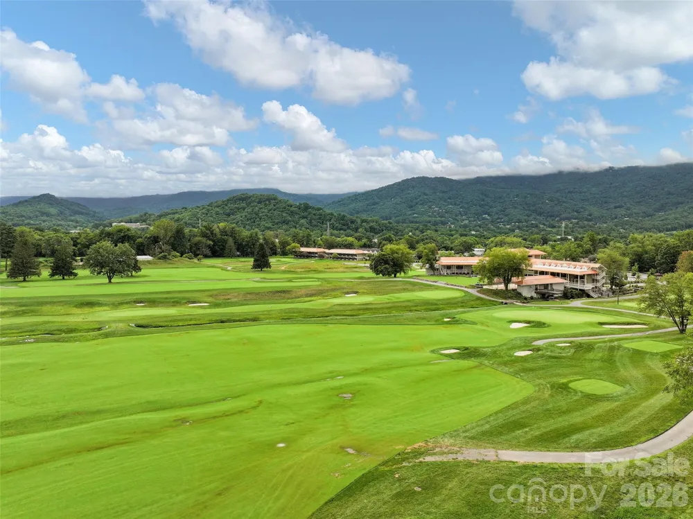 110 Farmer Branch Lane #8 Waynesville, NC 28786