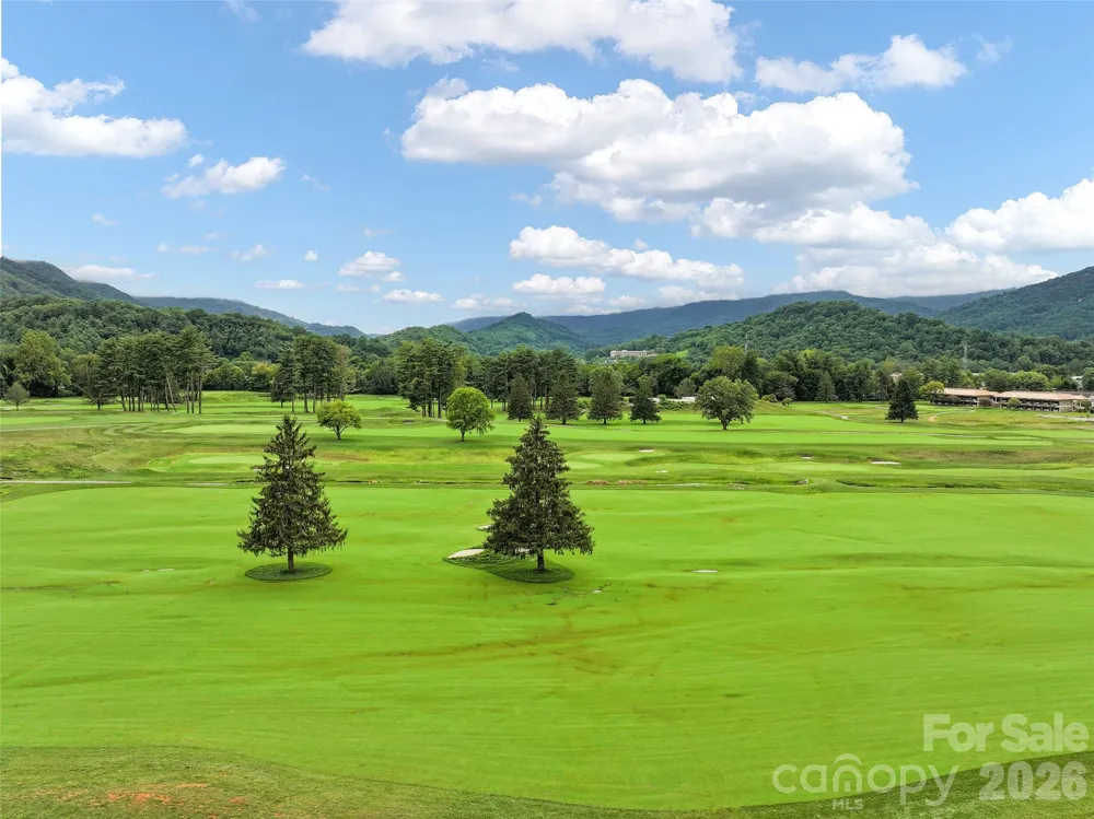 110 Farmer Branch Lane #8 Waynesville, NC 28786