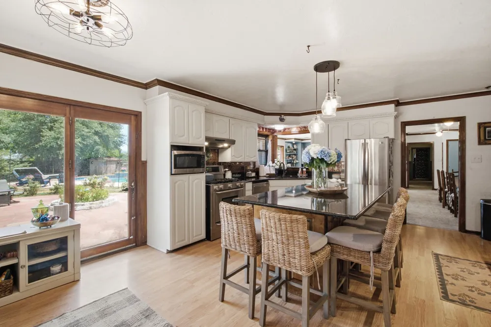 904 W Belknap Street Jacksboro, TX 76458