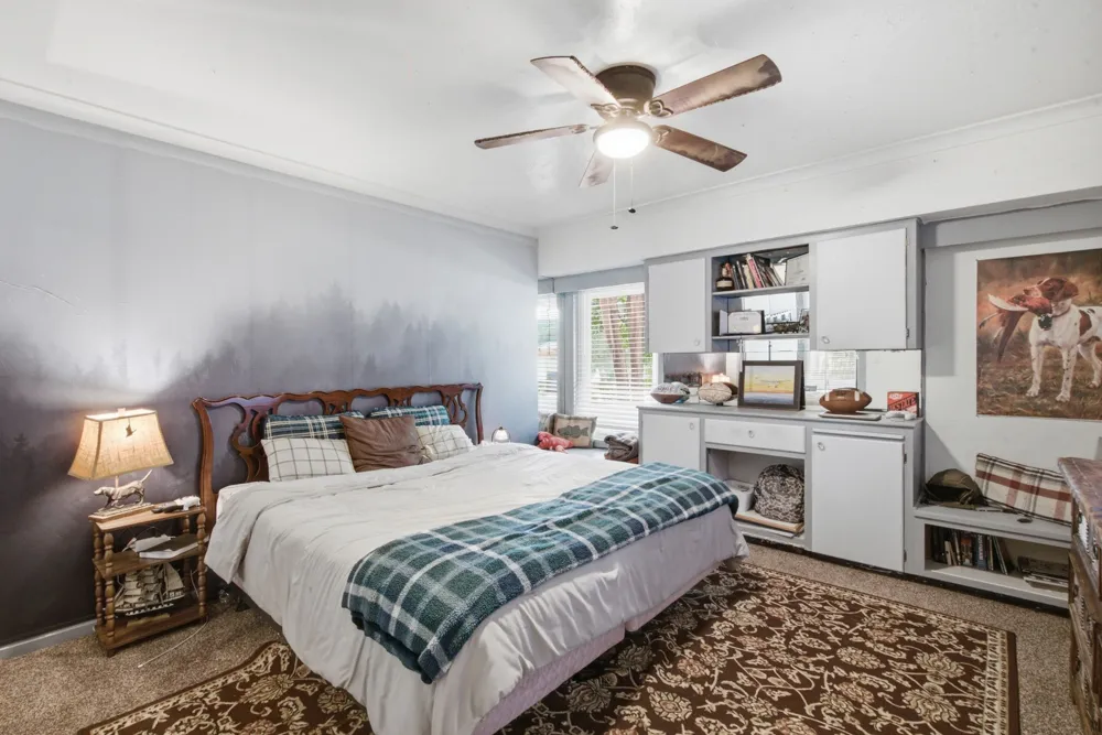 904 W Belknap Street Jacksboro, TX 76458