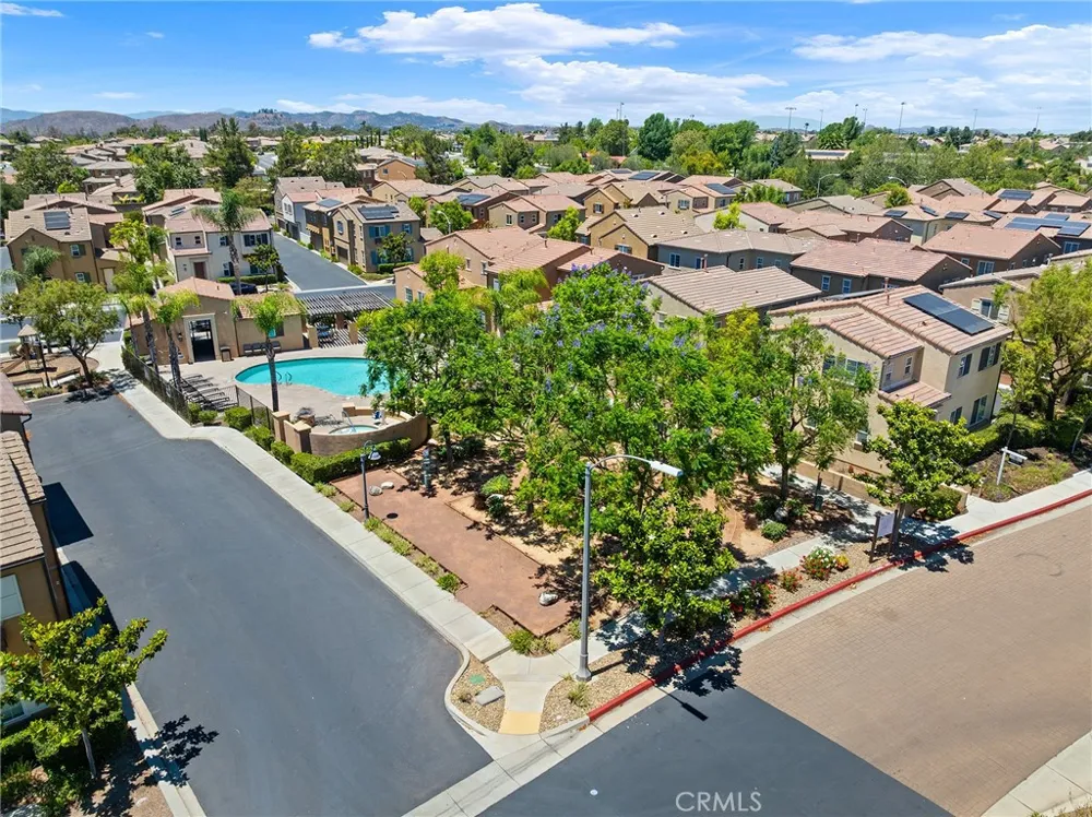37330 Paseo Tulipa Murrieta, CA 92563