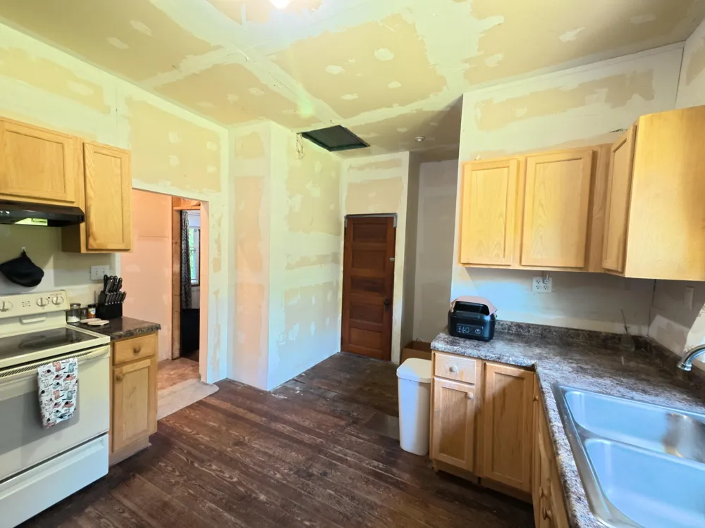 18846 Maple Street Copemish, MI 49625