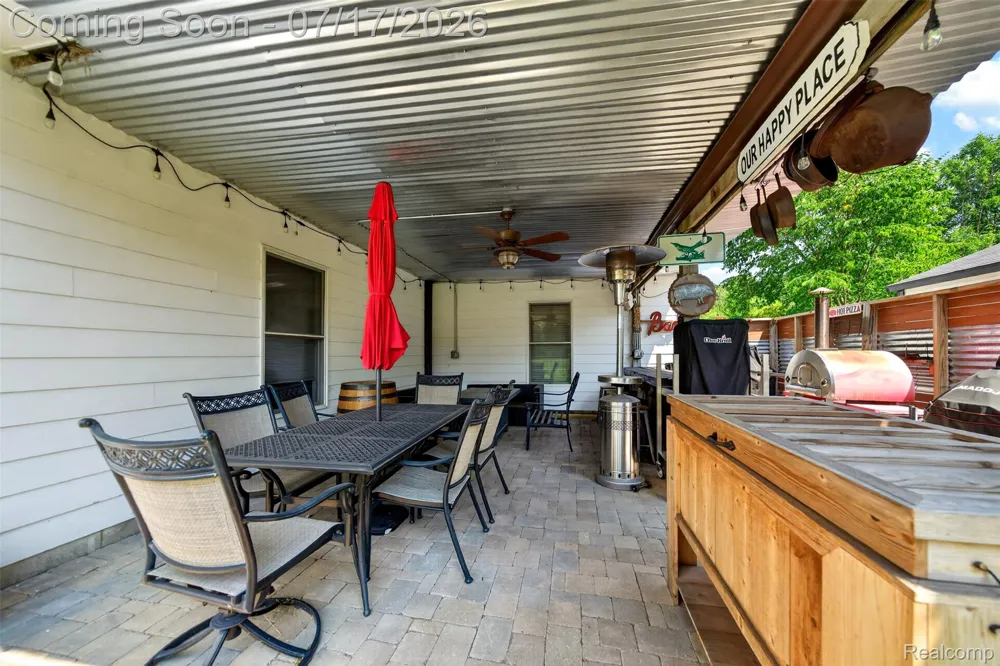 2660 Scenic Meadows Drive Brandon Charter Township, MI 48462
