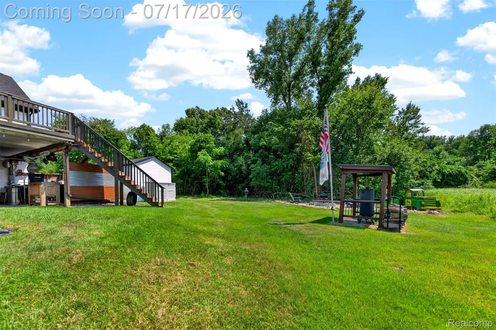 2660 Scenic Meadows Drive Brandon Charter Township, MI 48462
