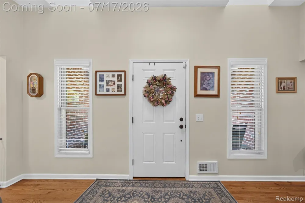 2660 Scenic Meadows Drive Brandon Charter Township, MI 48462