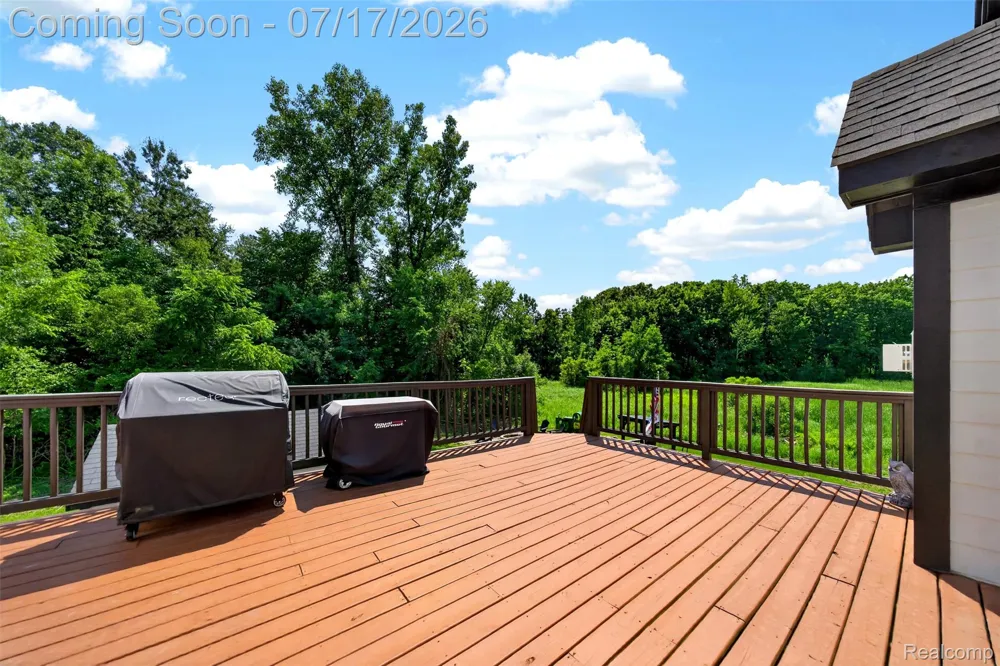 2660 Scenic Meadows Drive Brandon Charter Township, MI 48462