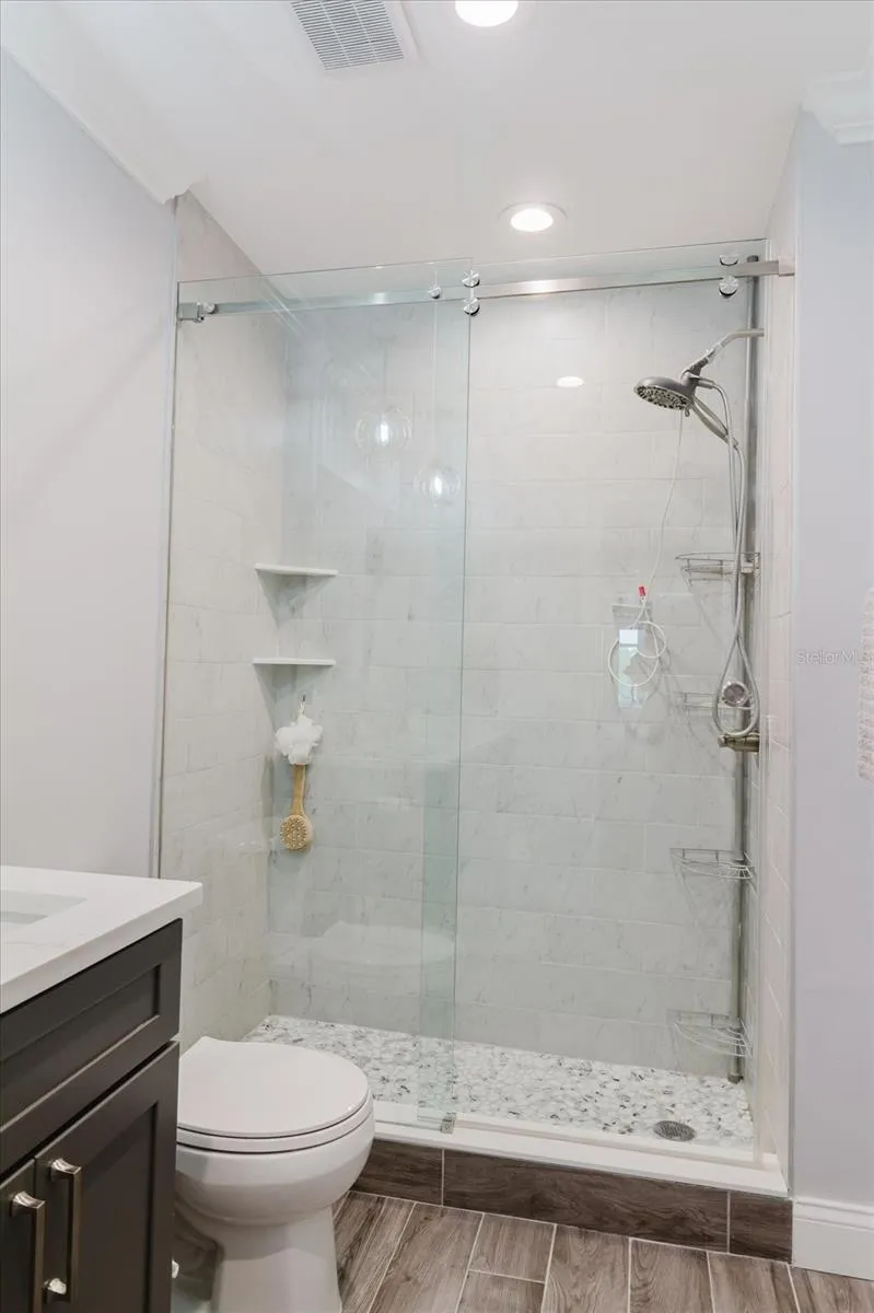 2073 SKIMMER COURT W #222 Clearwater, FL 33762