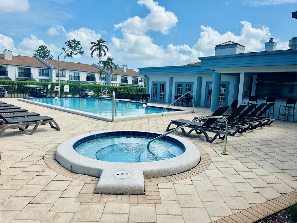 2073 SKIMMER COURT W #222 Clearwater, FL 33762