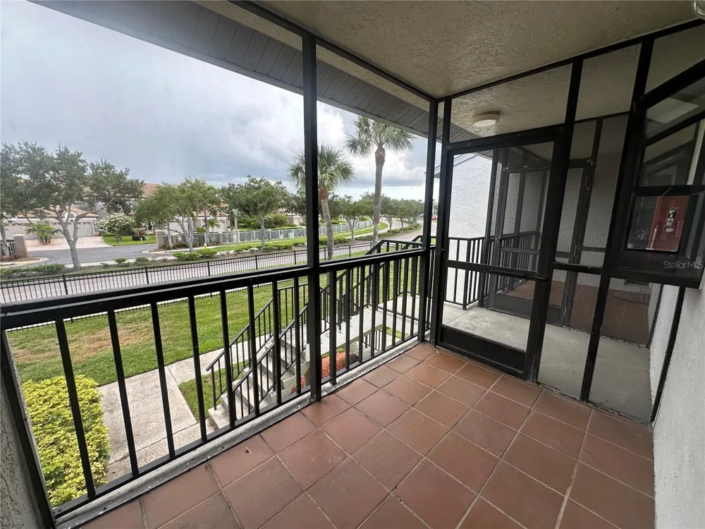 2073 SKIMMER COURT W #222 Clearwater, FL 33762