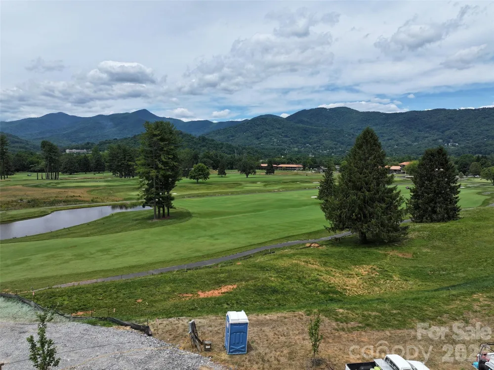 124 Farmer Branch Lane #9 Waynesville, NC 28786