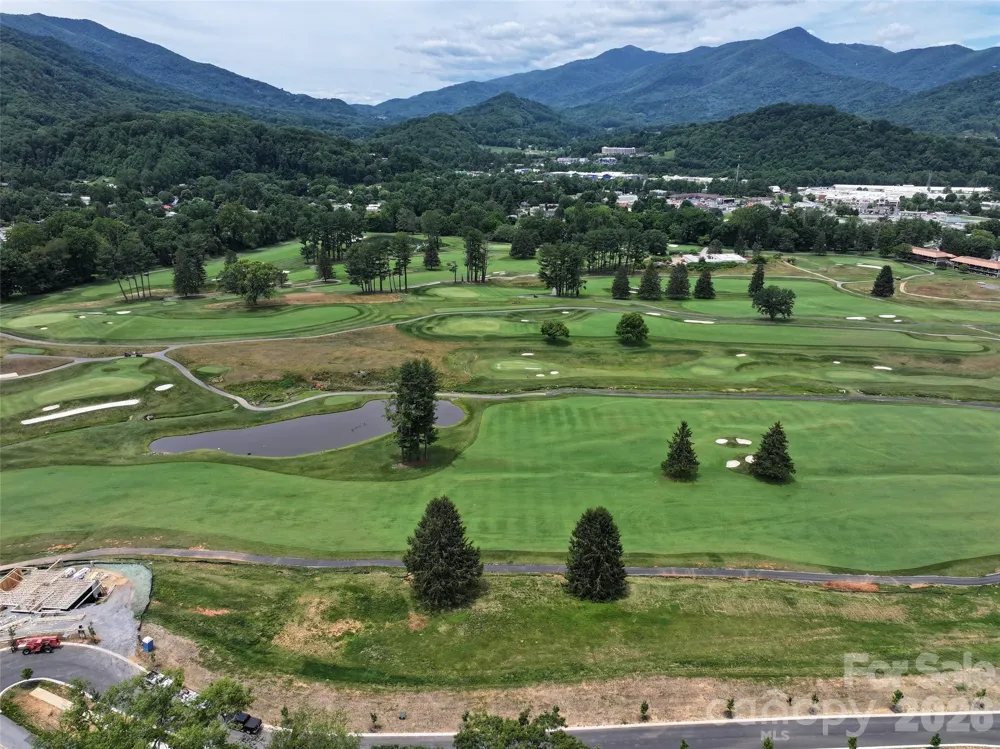 124 Farmer Branch Lane #9 Waynesville, NC 28786