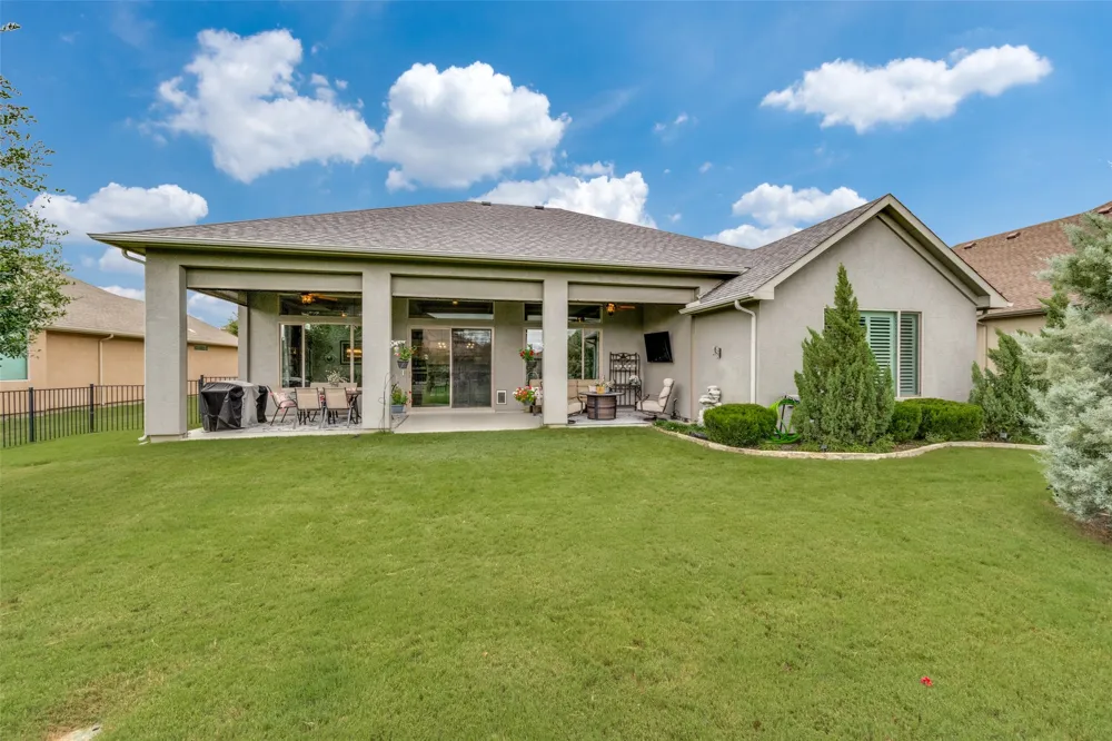 9821 Ironwood Drive Denton, TX 76207