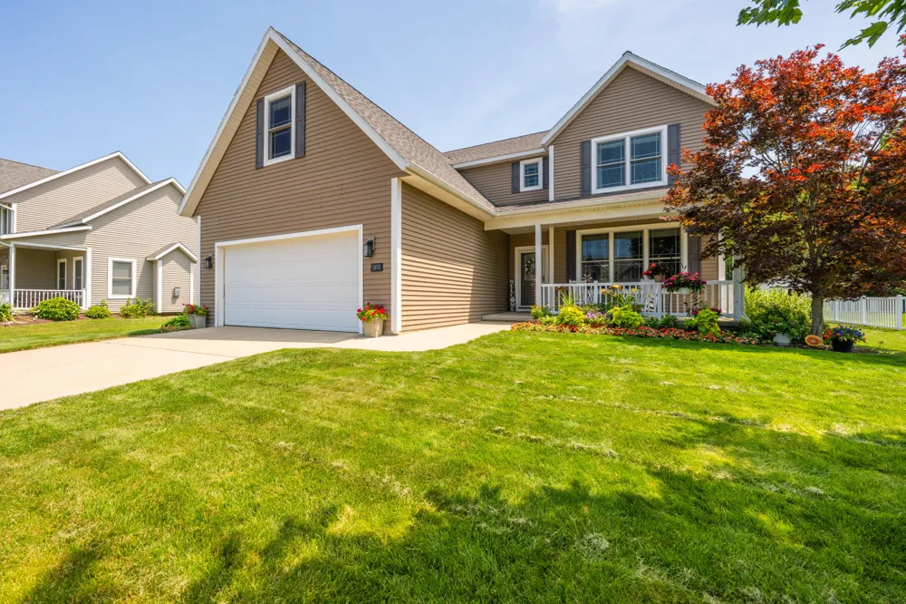 5891 Racine Drive Stevensville, MI 49127