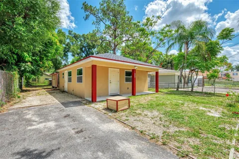 1420 19TH AVENUE W