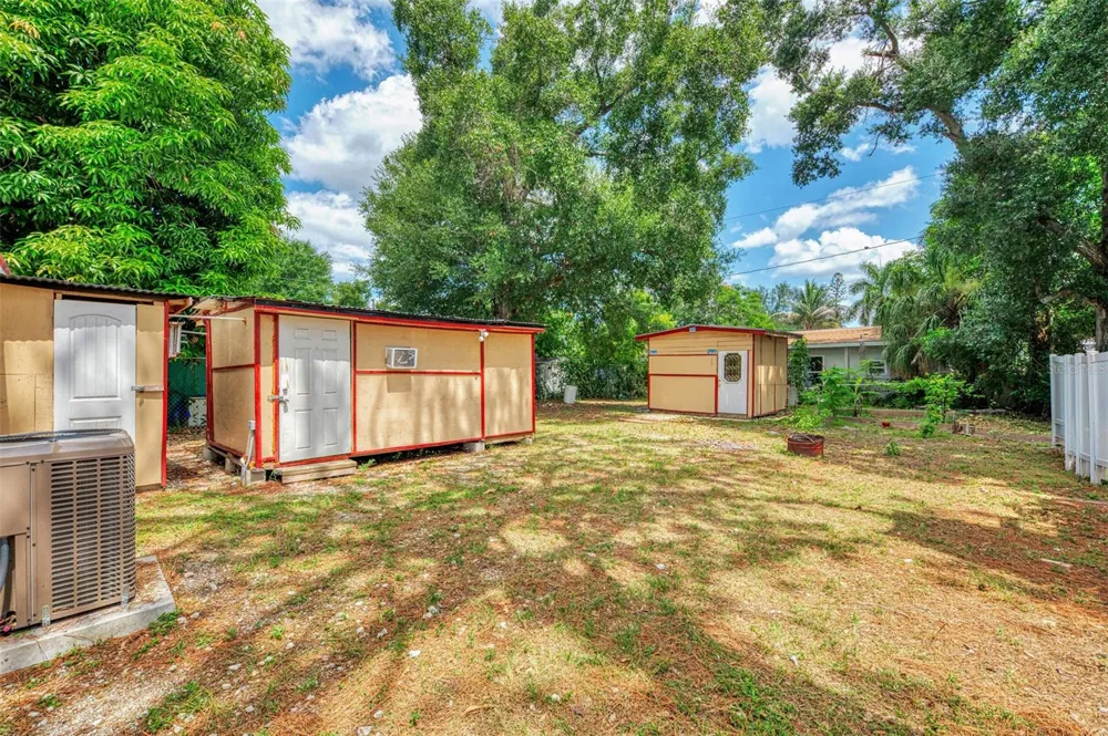 1420 19TH AVENUE W Bradenton, FL 34205