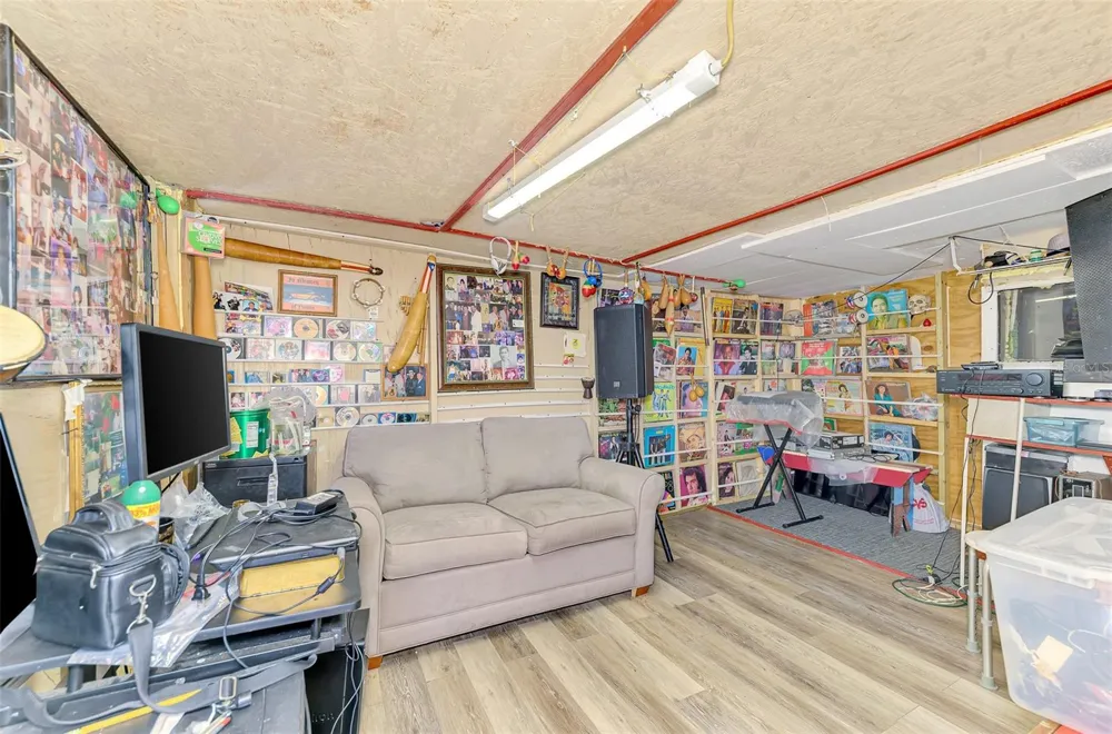 1420 19TH AVENUE W Bradenton, FL 34205