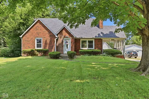 1112 North Drive