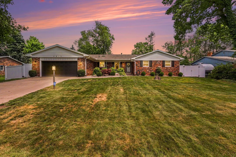 4815 Firethorne Drive Jackson, MI 49201