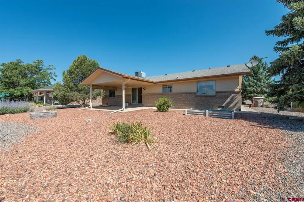 2320 James Street Montrose, CO 81401