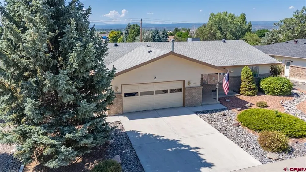 2320 James Street Montrose, CO 81401