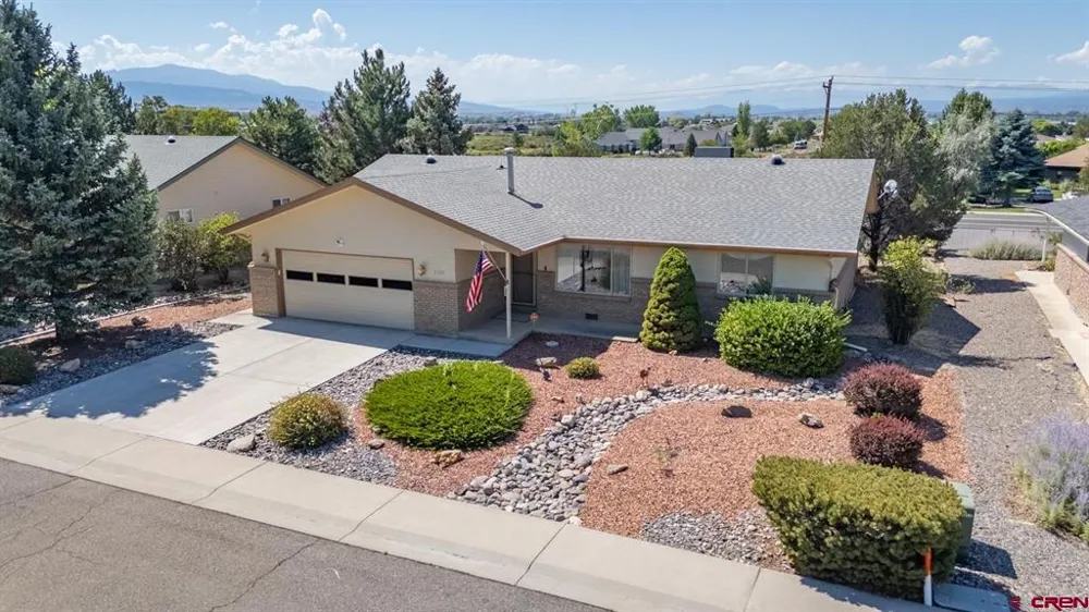 2320 James Street Montrose, CO 81401
