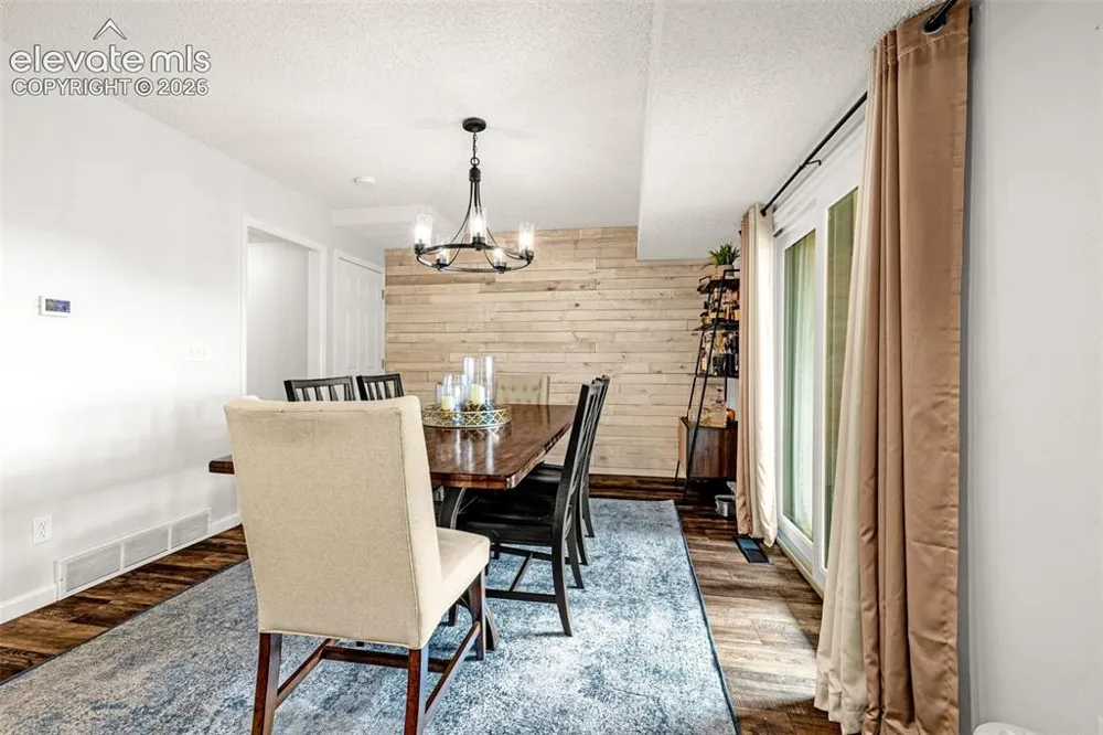 313 Raspberry Lane Monument, CO 80132