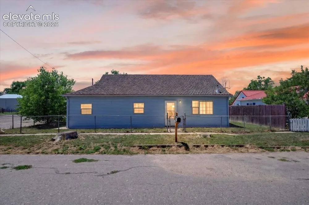 505 2nd Avenue Deer Trail, CO 80105