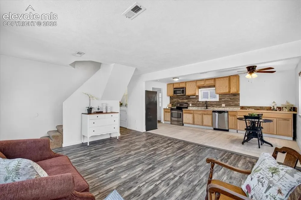 505 2nd Avenue Deer Trail, CO 80105