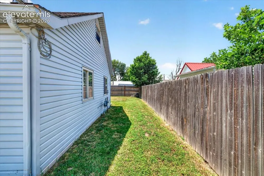 505 2nd Avenue Deer Trail, CO 80105