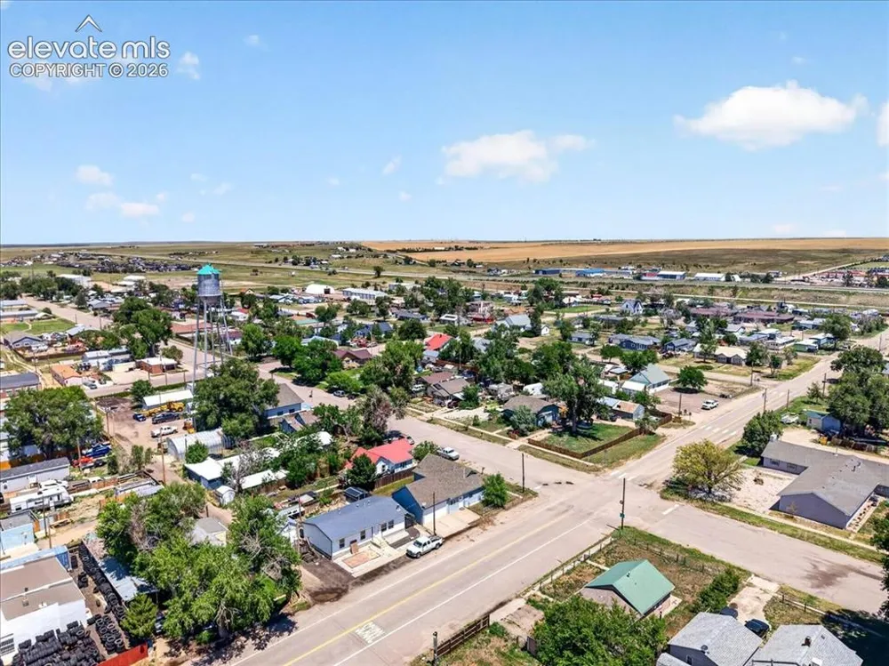 505 2nd Avenue Deer Trail, CO 80105